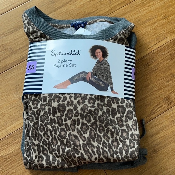 Pajama Set - Picture 1 of 10